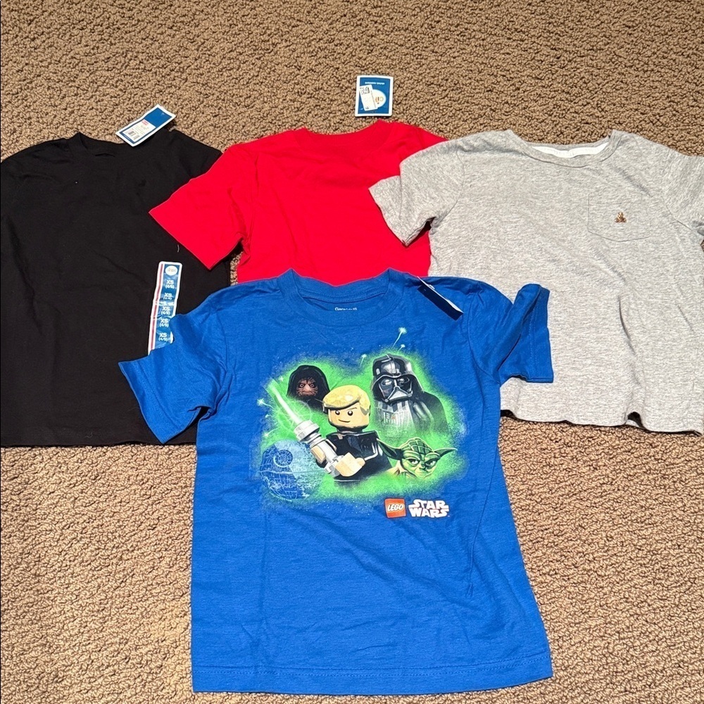 Gap boys and Circo bundle if 4 short sleeved tshirts XS (4-5) Star Wars & solids